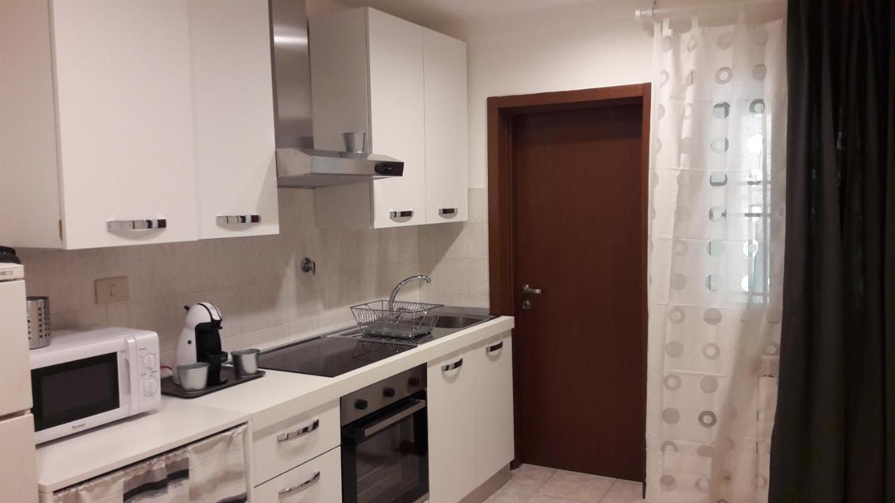 Bolognamania Apartments-Enjoy מראה חיצוני תמונה