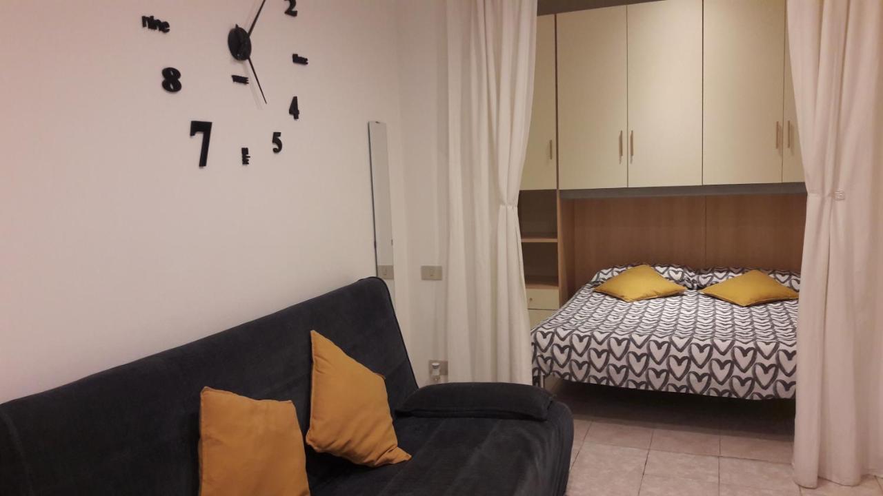 Bolognamania Apartments-Enjoy מראה חיצוני תמונה