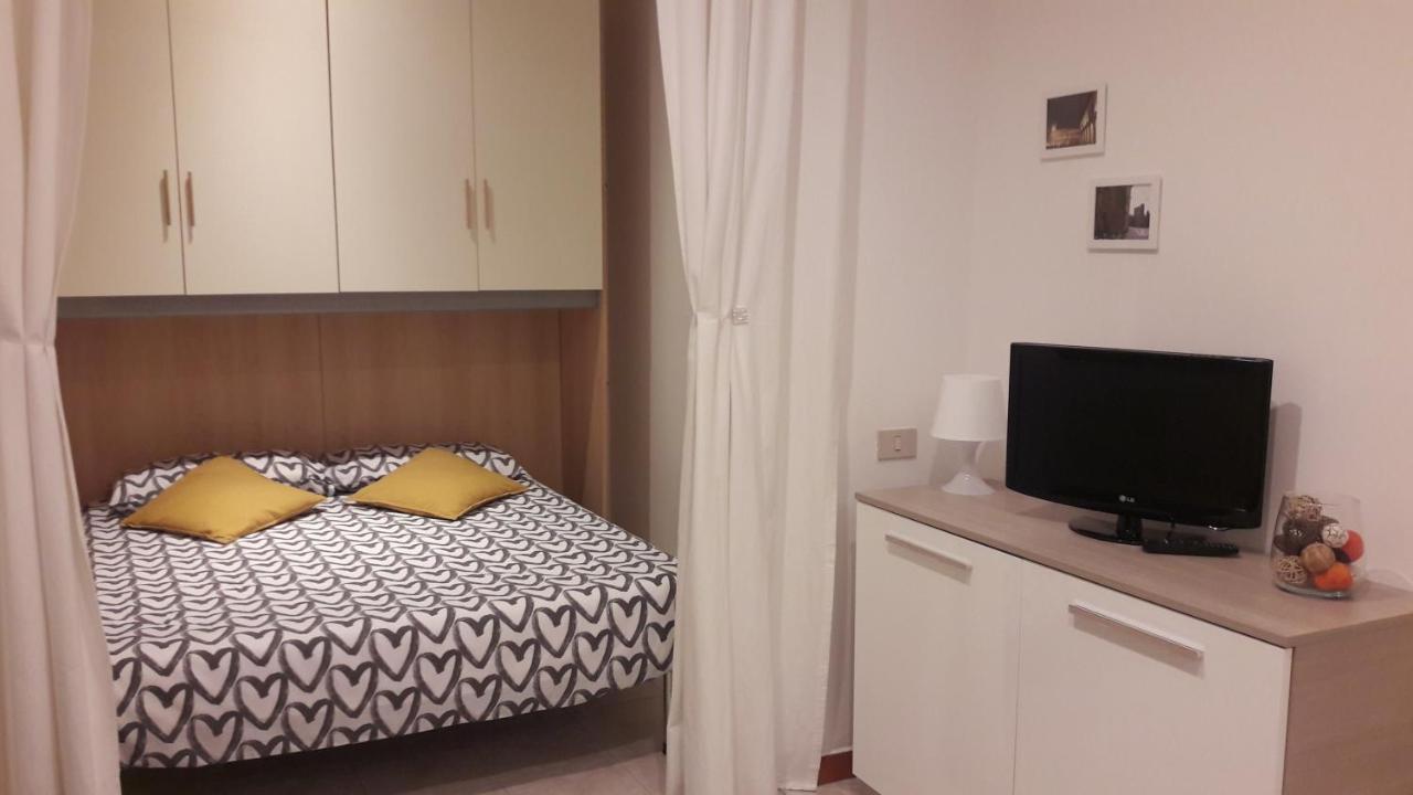 Bolognamania Apartments-Enjoy מראה חיצוני תמונה
